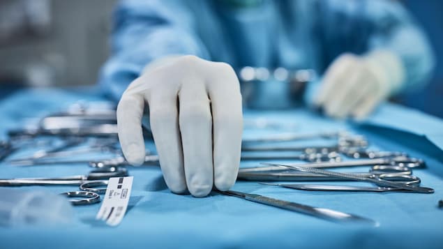 No follow-up surgeries before September in Quebec