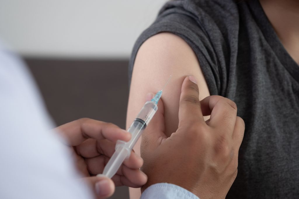 Should teens be vaccinated against COVID-19 (bis)?  |  science |  news |  the sun