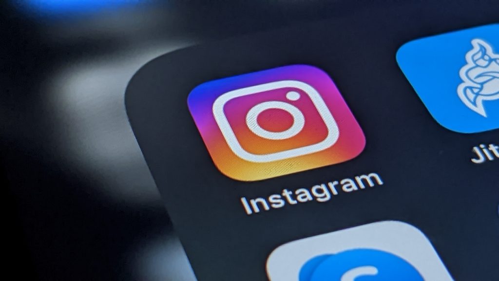 Instagram no longer wants to be turned into a photo sharing app