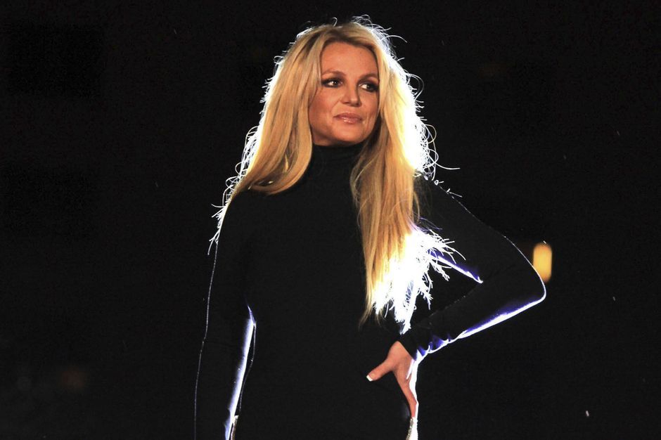 Britney Spears accuses her family again: 'I want justice'