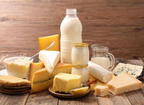 Dairy products strengthen bones and reduce the risk of fractures