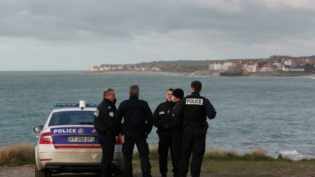 France rejects joint patrol with UK