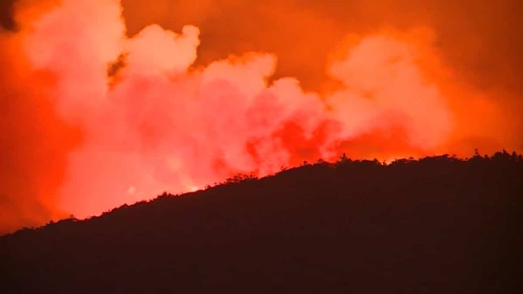 Unusual wildfire raging in California