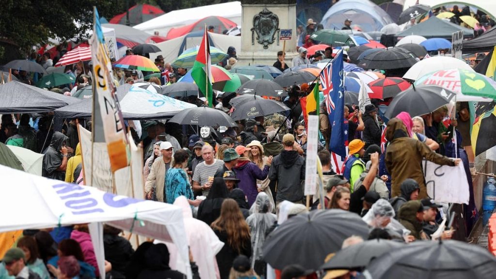 New Zealand: Cyclone did not dampen anti-vaccine protesters