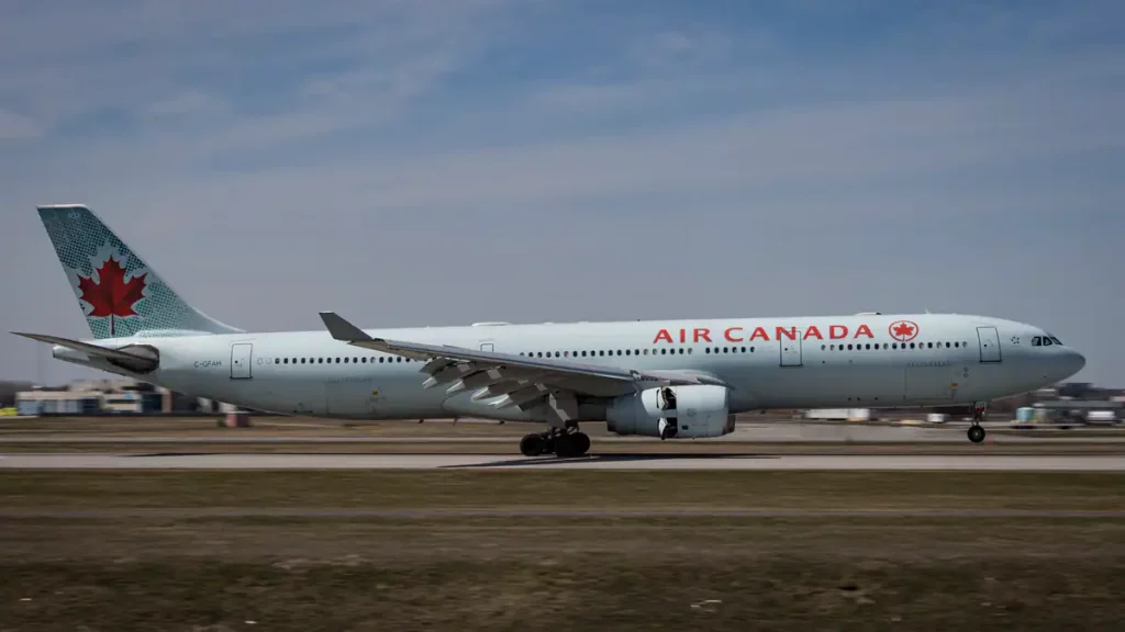 Air Canada: net loss of $974 million in the first quarter of 2022