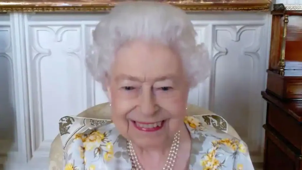 UK: Queen felt 'tired' after catching Govt disease