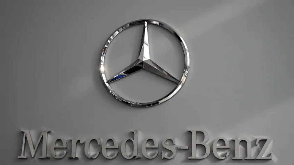 1955 Mercedes sold for $180 million, a world record for a car at auction