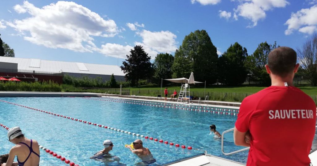 Obernai.  The outdoor pool and pentangles of the water area will reopen on Saturday