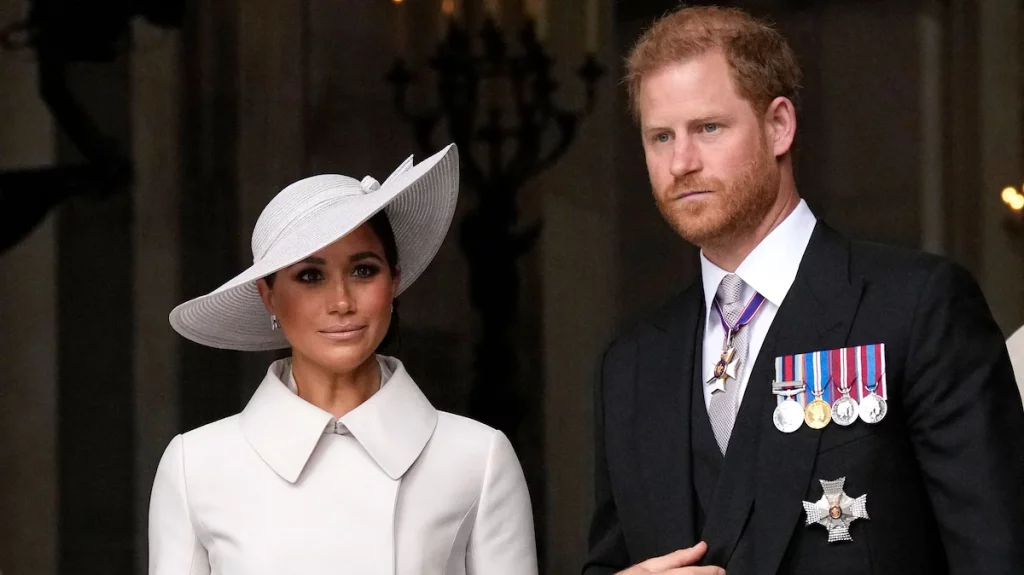 Pictures |  Harry and Meghan at Jubilee Mass without Elizabeth II