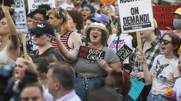 US: Louisiana judge temporarily bans abortion ban