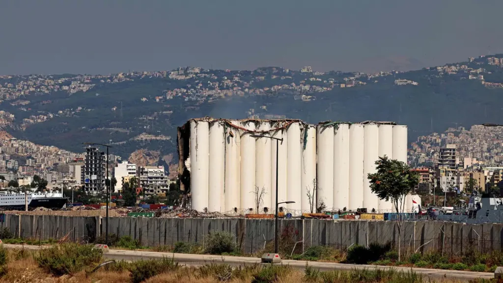 Grain silos in Beirut port are in danger of collapse