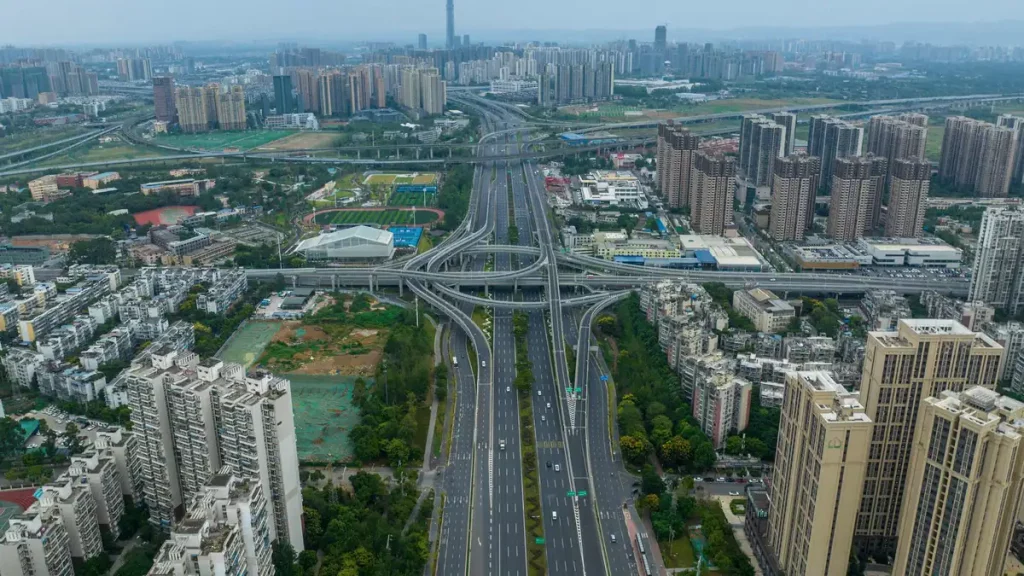 Covid: Millions trapped in one of China's largest cities