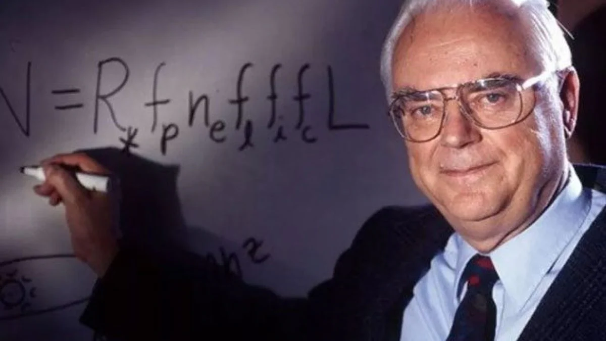 The scientist Frank Drake is considered the pioneer of research in