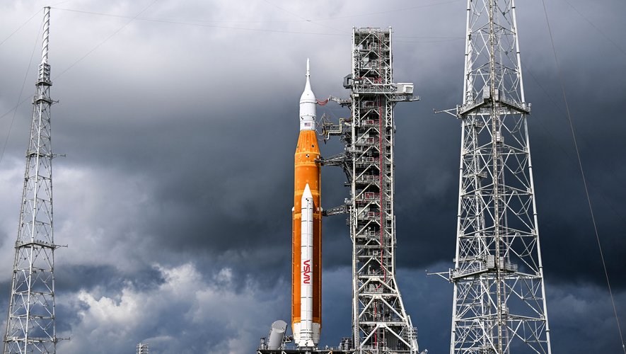 Space: NASA's new massive rocket could blast off to the moon on September 23 or 27