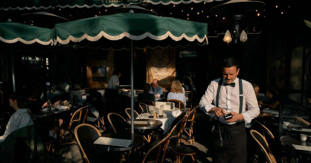 French waiters deserve more than your reviews
