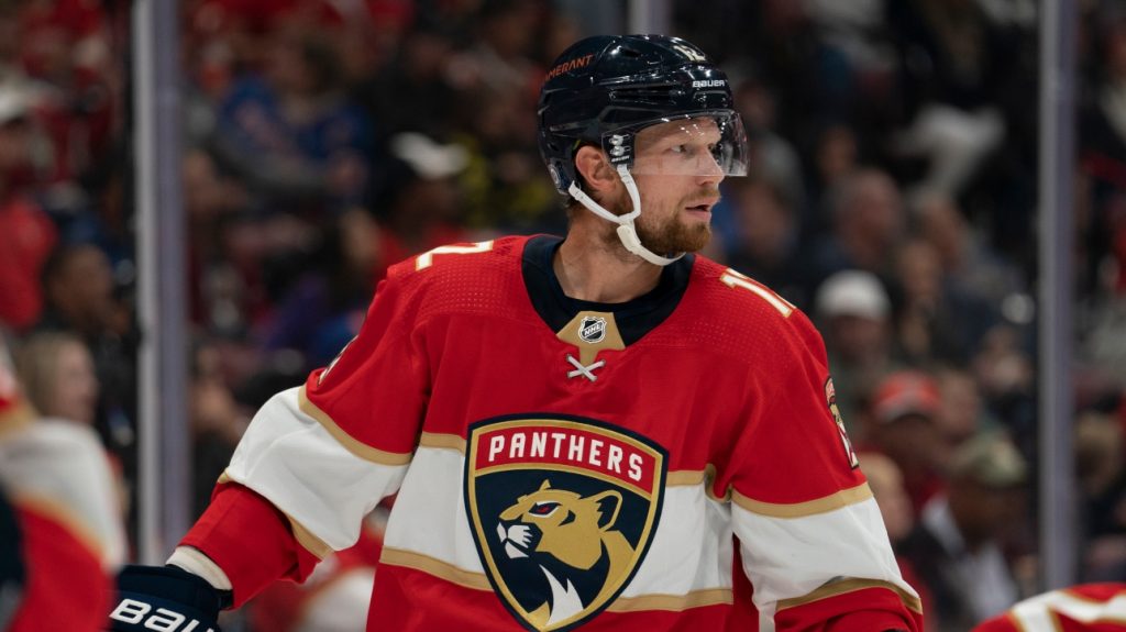 NHL: Eric Staal is back in the NHL with the Panthers