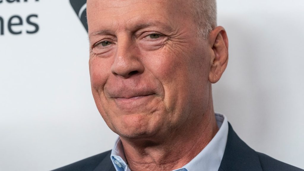 Bruce Willis surrounded by his family for a rare Christmas photo